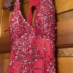 EUC Adrianna Papell Sequined dress - Size 2